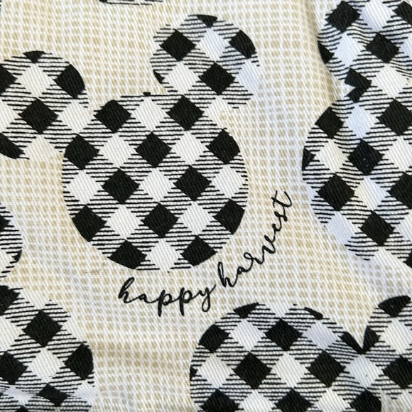 Disney 2 PCs Pack Oven Mitts Mickey Mouse Happy Harvest - Picture 4 of 5